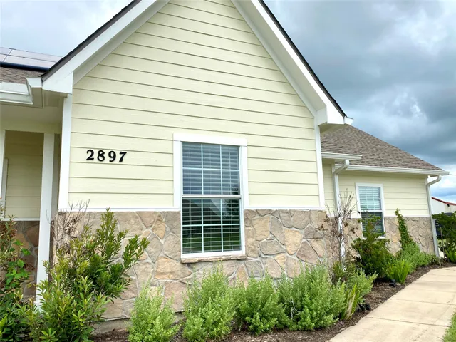 $2,800 | 2897 Settler's Way Drive, Sealy, TX 77474