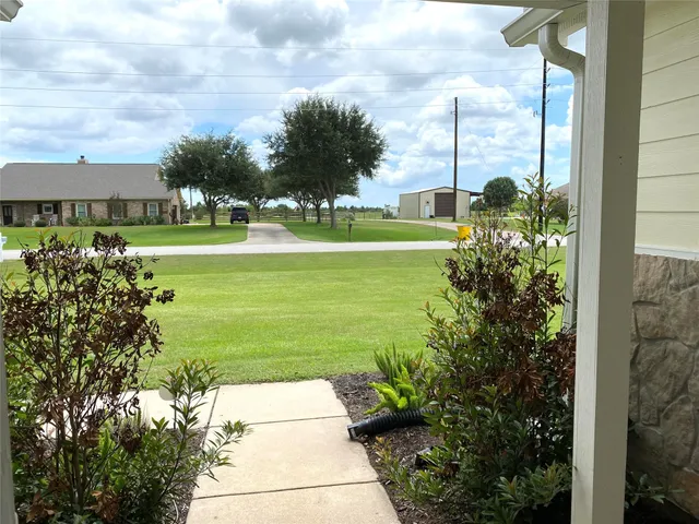 $2,800 | 2897 Settler's Way Drive, Sealy, TX 77474