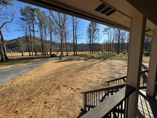 $579,000 | 124 Mountain Meadows Drive, Hayesville, NC 28904