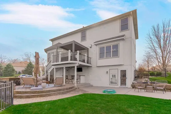 $565,000 | 14630 Northwest 63rd Street, Parkville, MO 64152