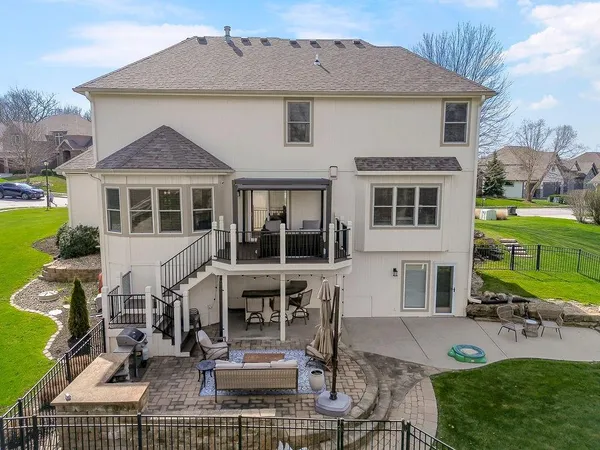 $565,000 | 14630 Northwest 63rd Street, Parkville, MO 64152