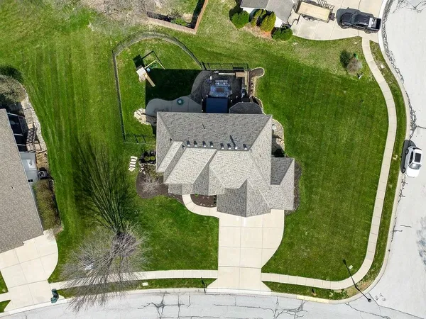 $565,000 | 14630 Northwest 63rd Street, Parkville, MO 64152