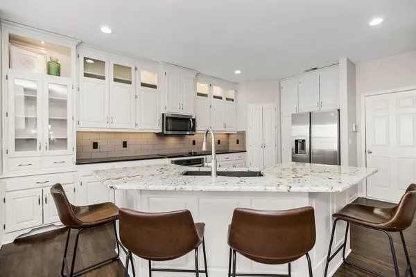 $565,000 | 14630 Northwest 63rd Street, Parkville, MO 64152