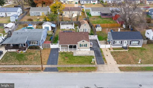 $310,000 | 21 Gene Avenue, New Castle, DE 19720