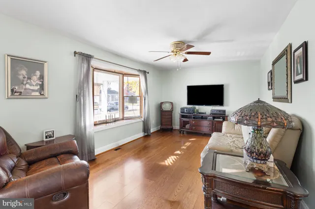 $310,000 | 21 Gene Avenue, New Castle, DE 19720