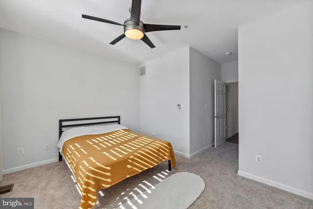 $2,600 | 43371 Locust Dale Terrace, Unit 107, Ashburn, VA 20147