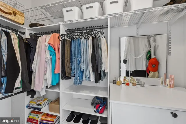 $2,600 | 43371 Locust Dale Terrace, Unit 107, Ashburn, VA 20147