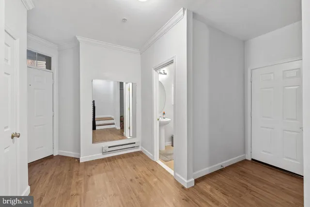 $2,600 | 43371 Locust Dale Terrace, Unit 107, Ashburn, VA 20147