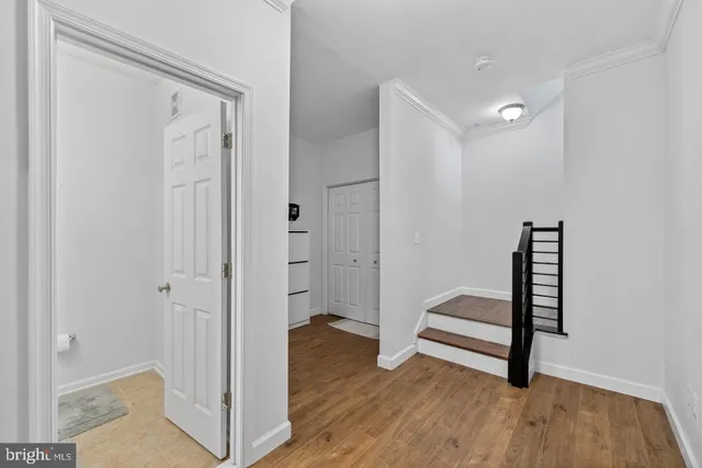 $2,600 | 43371 Locust Dale Terrace, Unit 107, Ashburn, VA 20147