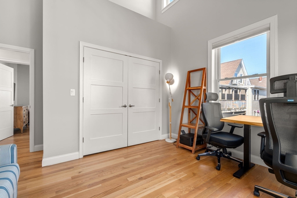 55 Heath Street, Unit C Somerville, MA 02145 - Photo 28 of 36