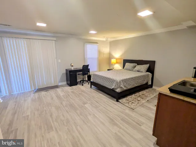 $1,300 | 10714 Gideon Court, Fredericksburg, VA 22407