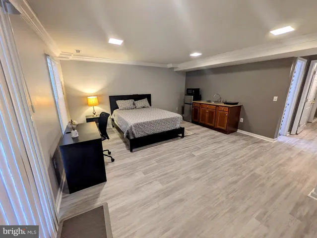 $1,300 | 10714 Gideon Court, Fredericksburg, VA 22407