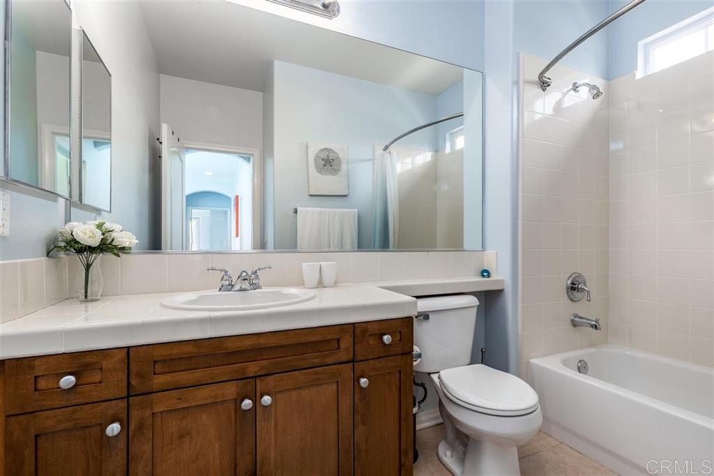 7485 Seashell Court Carlsbad, CA 92011 - Photo 15 of 25