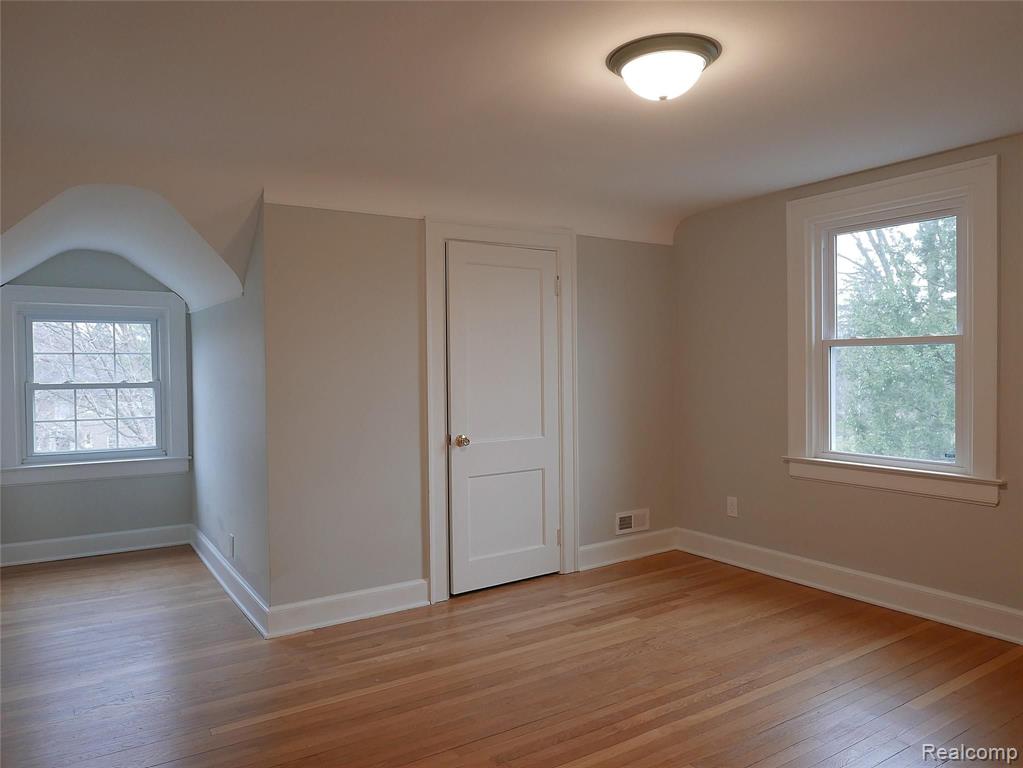 1337 Berkshire Road Grosse Pointe Park, MI 48230 - Photo 21 of 24