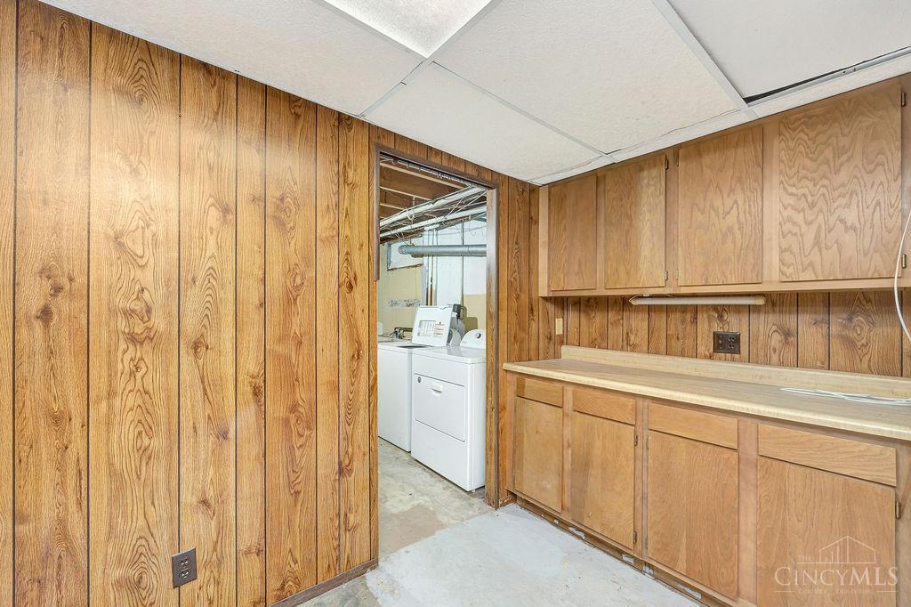 712 West Taylor School Road Hamilton, OH 45013 - Photo 33 of 47