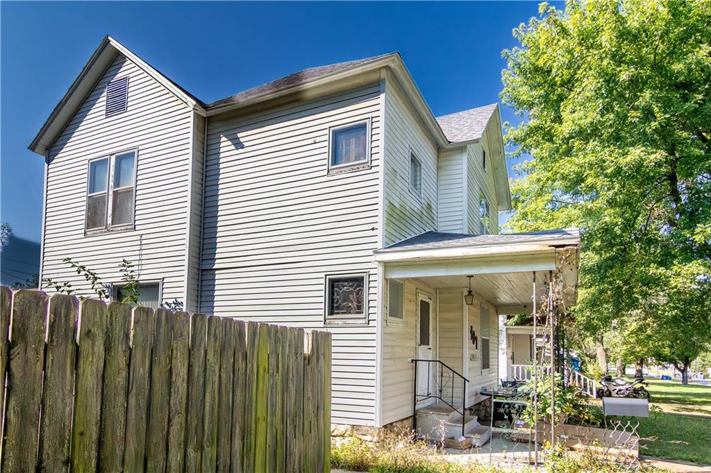 407 West 3rd Street Chanute, KS 66720 - Photo 19 of 25