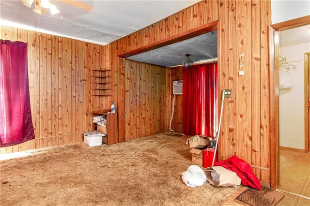 $76,000 | 407 West 3rd Street, Chanute, KS 66720