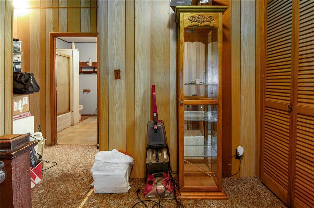 407 West 3rd Street Chanute, KS 66720 - Photo 8 of 25