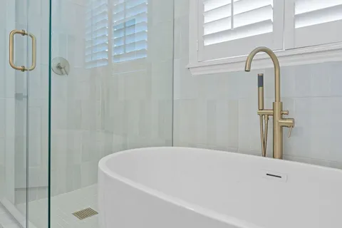 a bathroom with a bathtub