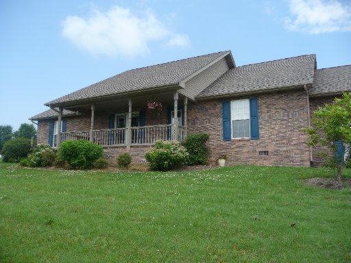 5572 West J Riley Road Greenback, TN 37742 - Photo 1 of 1 Primary Photo