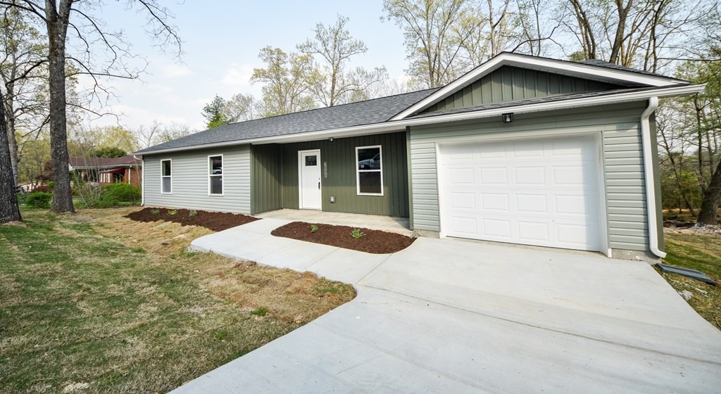 2000 Ridgeview Drive Northwest Cleveland, TN 37311 - Photo 2 of 17 Gallery Image 2