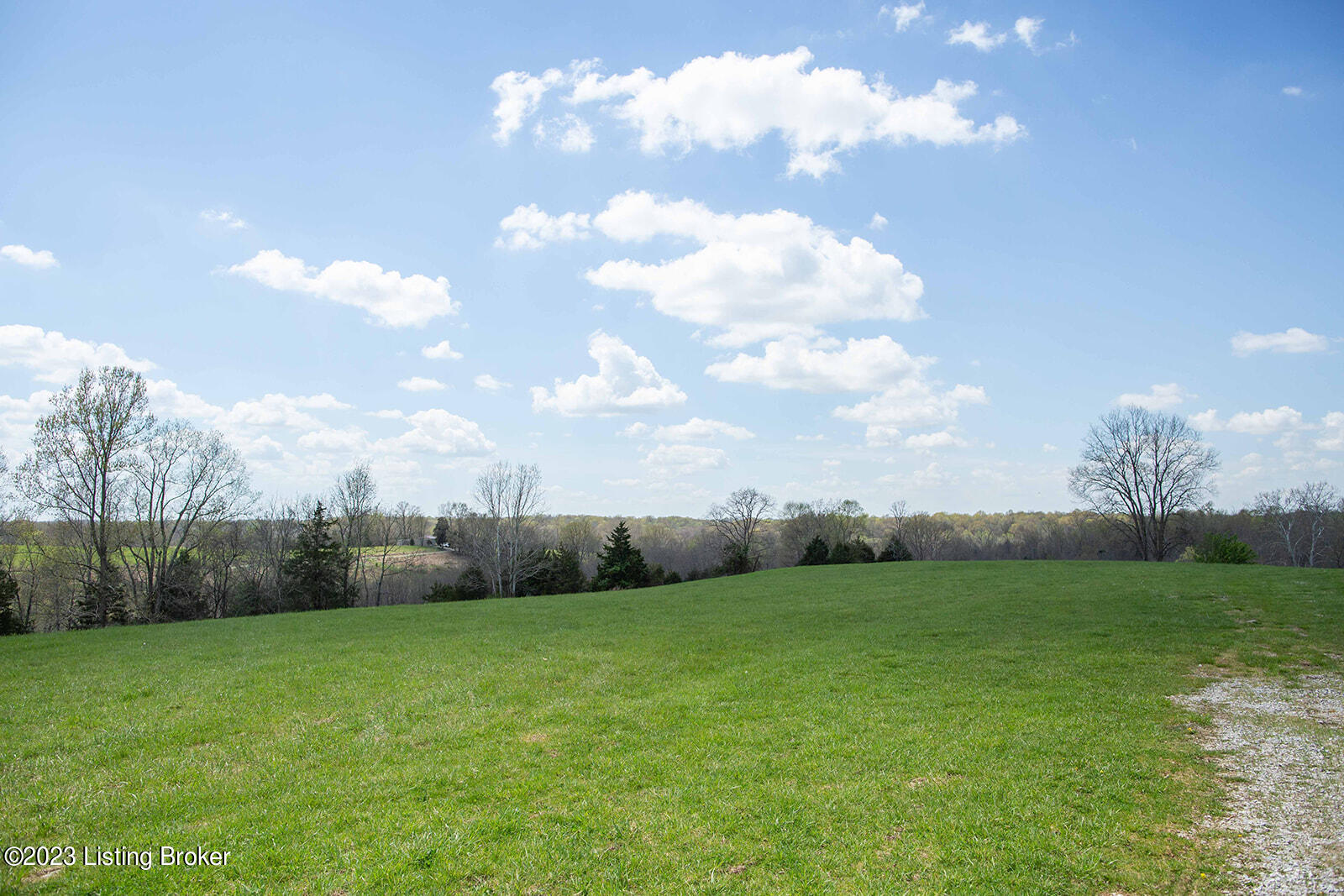 1929 Mt Zion Road Frankfort, KY 40601 - Photo 21 of 55 Exterior Small (20 of 54)