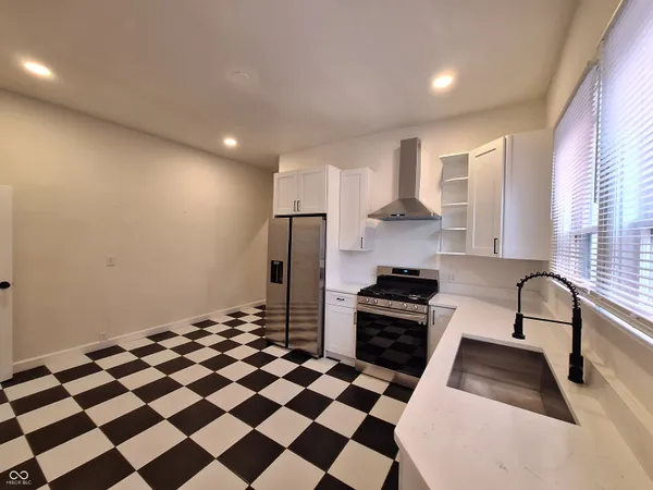 $1,745 | 1430 East Ohio Street, Indianapolis, IN 46201