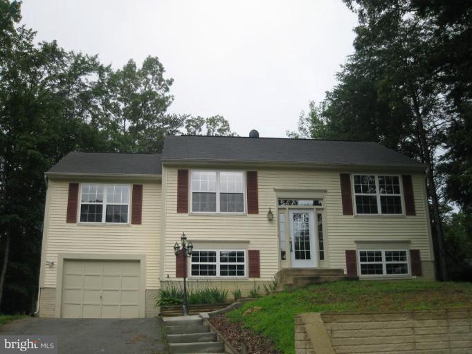 30 Myrtle Road Fredericksburg, VA 22405 - Photo 1 of 8 Exterior (Main)