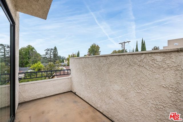 $799,000 | 4519 Coldwater Canyon Avenue, Unit 10, Studio City, CA 91604