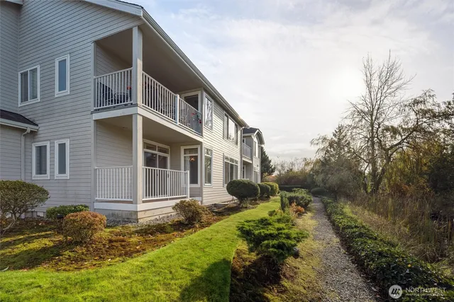 $394,995 | 5090 Festival Boulevard, Unit 1C, Bellingham, WA 98226