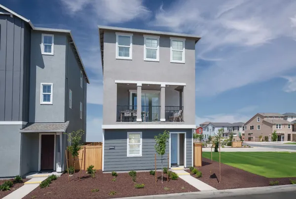 $512,990 | 1126 Bellawood Drive, Galt, CA 95632