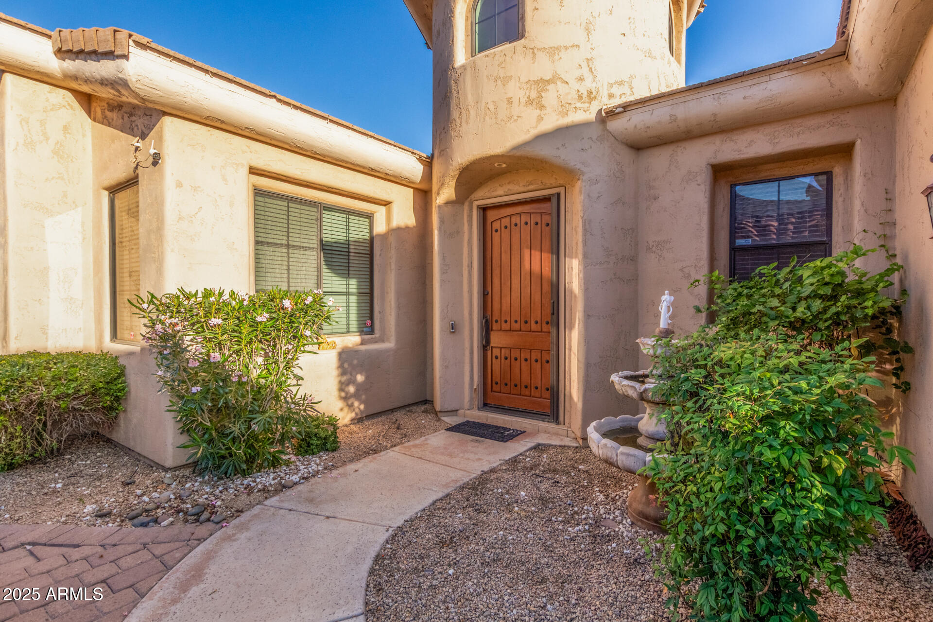 14380 West Monte Vista Road Goodyear, AZ 85395 - Photo 4 of 37 4 Monte Vista