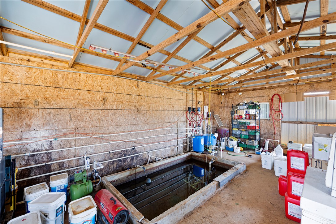 13589 Middle Ridge Road Ozark, AR 72949 - Photo 16 of 44 Gallery Image 16