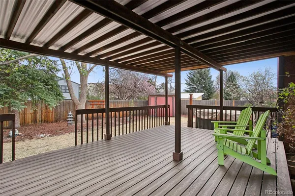 a view of a backyard of the house