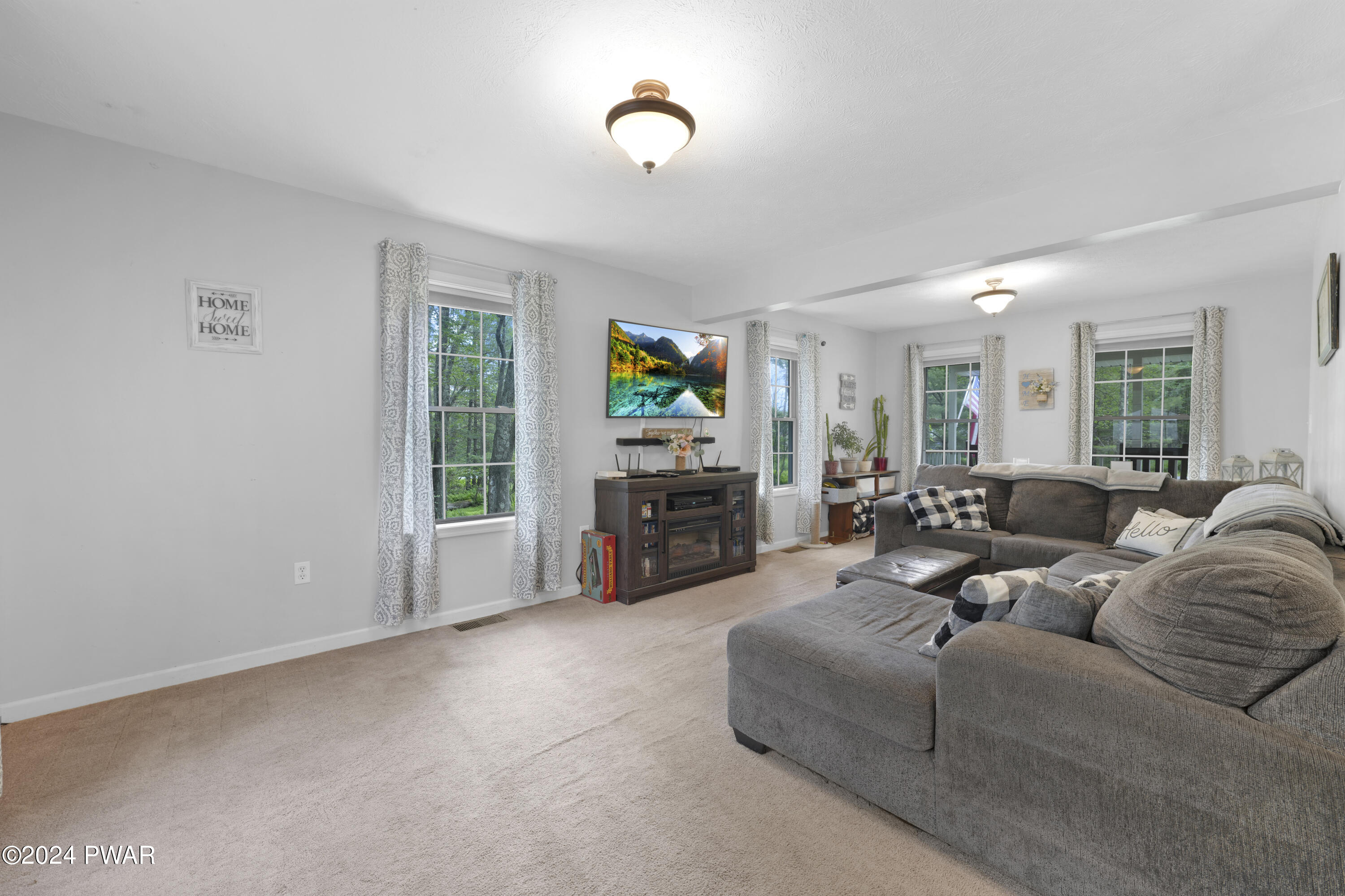 105 Hunts Road Dingmans Ferry, PA 18328 - Photo 12 of 33