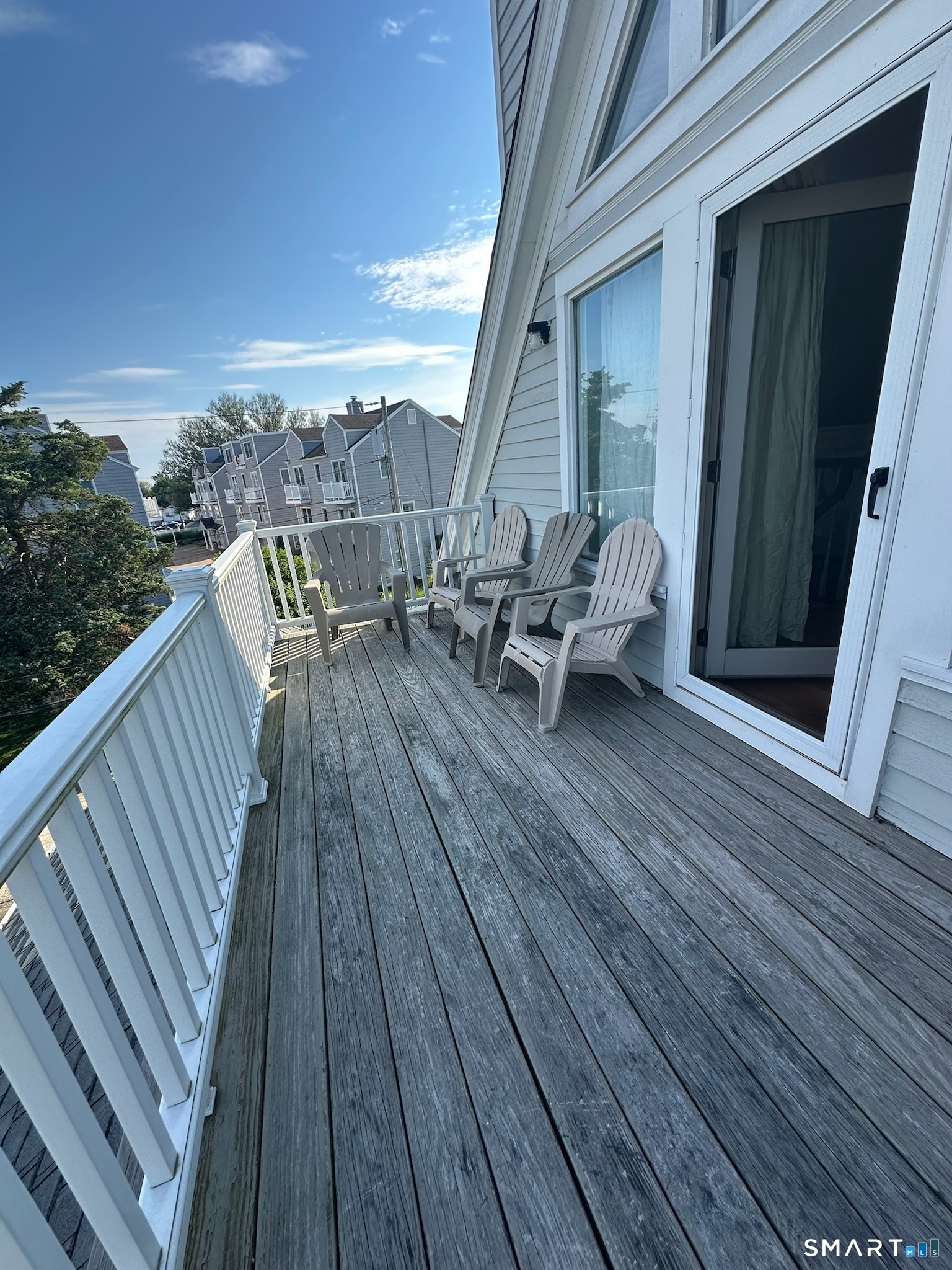 664 Fairfield Beach Road Fairfield, CT 06824 - Photo 24 of 25