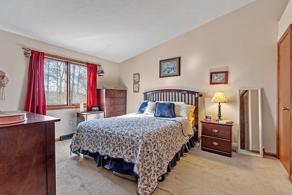 4 Coventry Road, Unit 4 Grafton, MA 01519 - Photo 19 of 38 Gallery Image 19