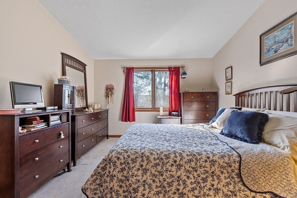 4 Coventry Road, Unit 4 Grafton, MA 01519 - Photo 20 of 38 Gallery Image 20