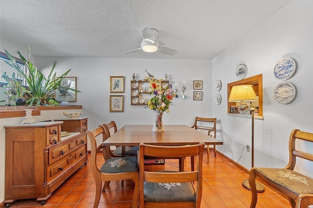 4 Coventry Road, Unit 4 Grafton, MA 01519 - Photo 8 of 38 Gallery Image 8