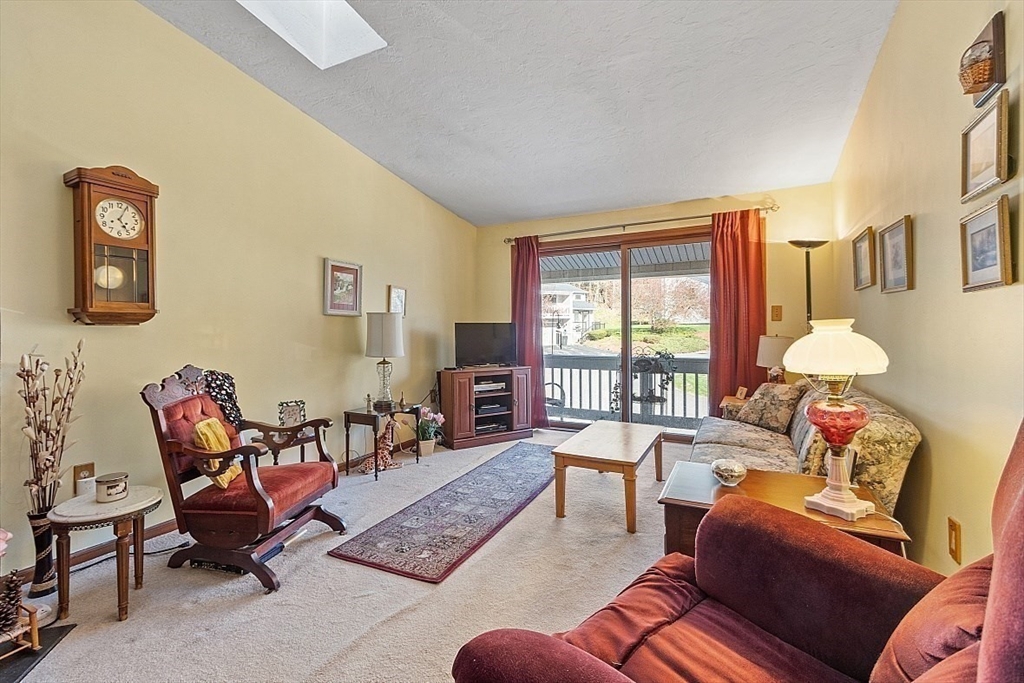 4 Coventry Road, Unit 4 Grafton, MA 01519 - Photo 10 of 38 Gallery Image 10