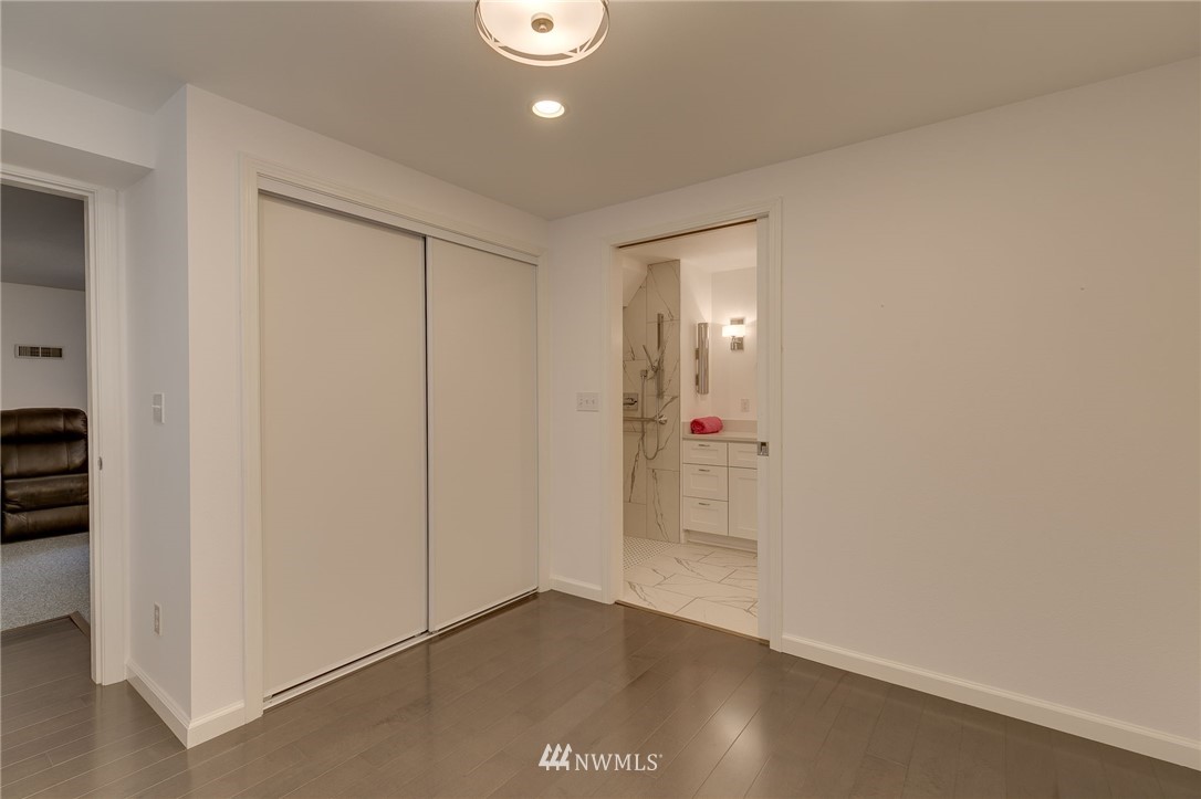 10933 39th Drive Southeast Everett, WA 98208 - Photo 17 of 36