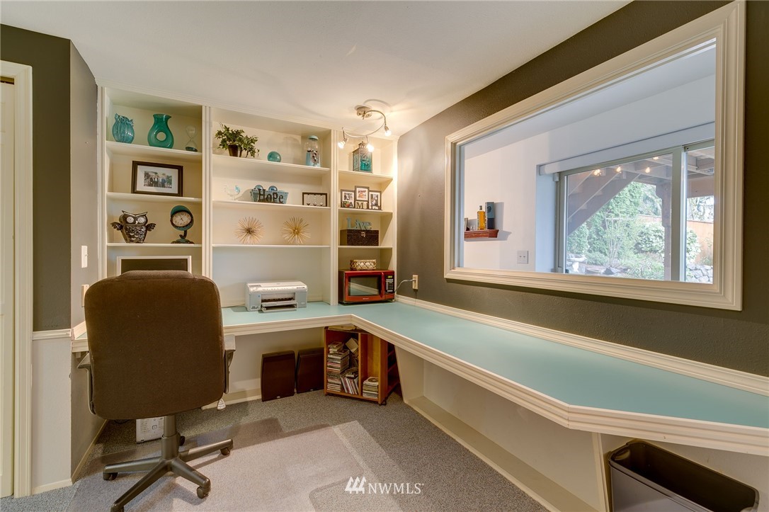 10933 39th Drive Southeast Everett, WA 98208 - Photo 22 of 36