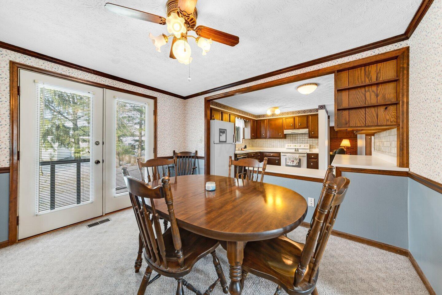 529 Clotts Road Columbus, OH 43230 - Photo 7 of 40 5D9A4580.jpg-SMALL