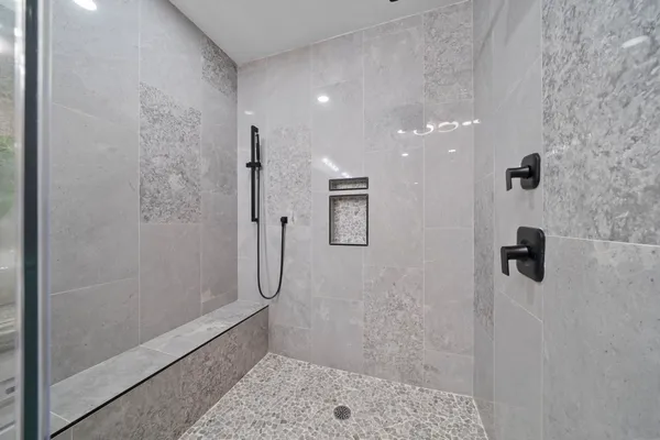 $500,000 | 4011 County Road 219, Anderson, TX 77830