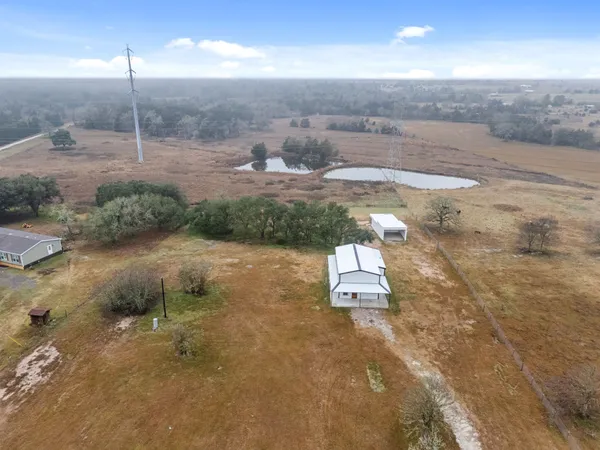 $500,000 | 4011 County Road 219, Anderson, TX 77830