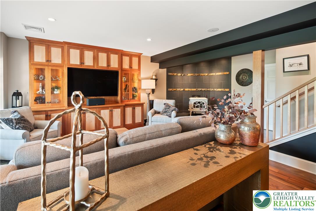 5136 Old Carriage Road Northampton, PA 18067 - Photo 45 of 56
