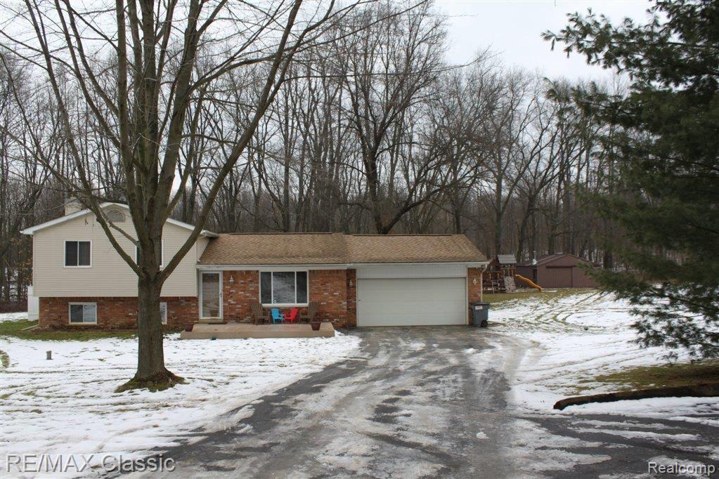 20300 Spears Road Pinckney, MI 48169 - Photo 14 of 14 Spears.JPG