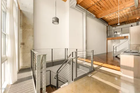 $1,299,000 | 530 South Hewitt Street, Unit 129, Los Angeles, CA 90013