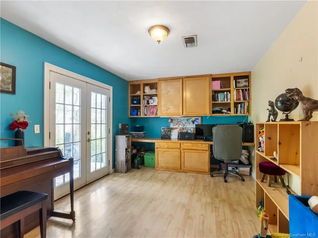 $155,000 | 210 East Miller Street, Iowa, LA 70647