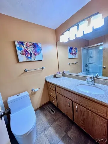 $450,000 | 4846 Limehill Drive, Onondaga, NY 13215